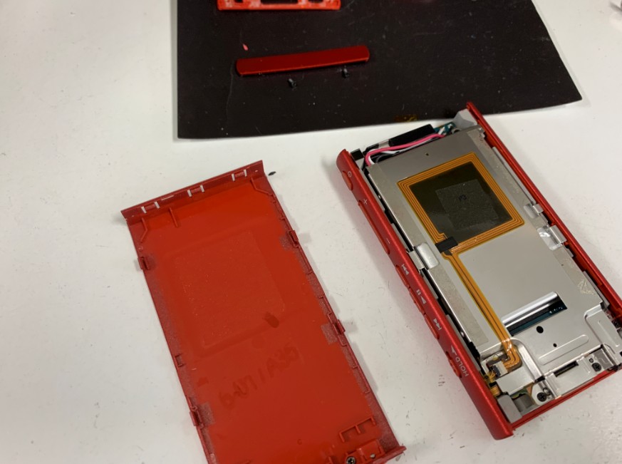 WALKMAN NW-A35/A36/A37のバッテリー交換修理価格が7980円と安い！新品