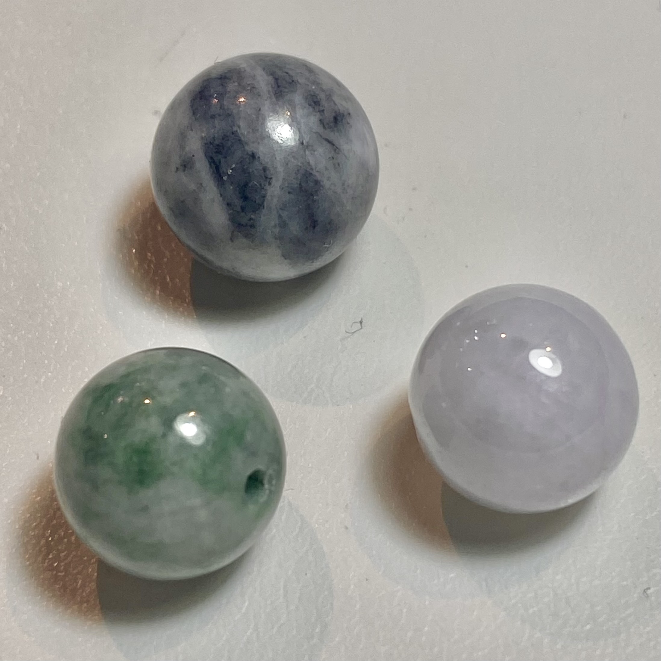 日本代表石「翡翠」＠梅田2号店 – 大阪 パワーストーン 眞石や