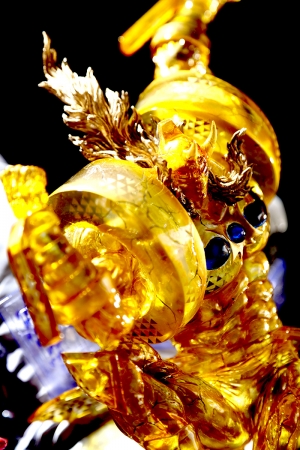 遂に彩色された神威の断頭台フィギュアがベールを脱ぐ！ | 株式会社