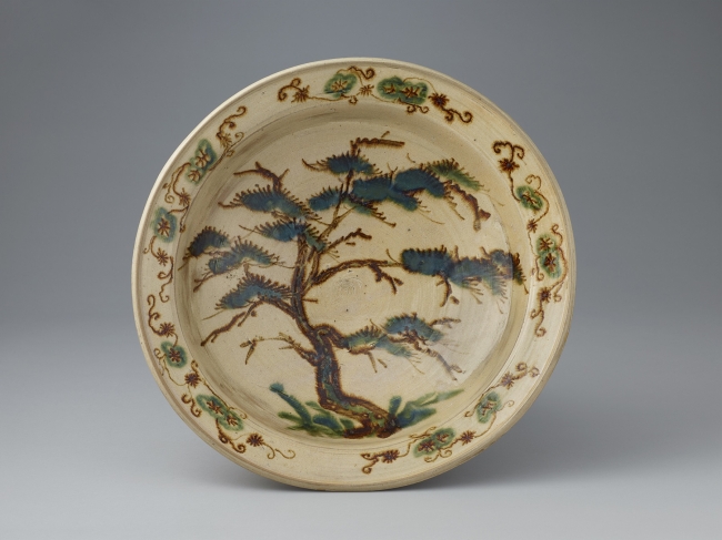 力強く、繊細” 寄贈記念特別企画展「人間国宝 中島宏氏寄贈 古武雄