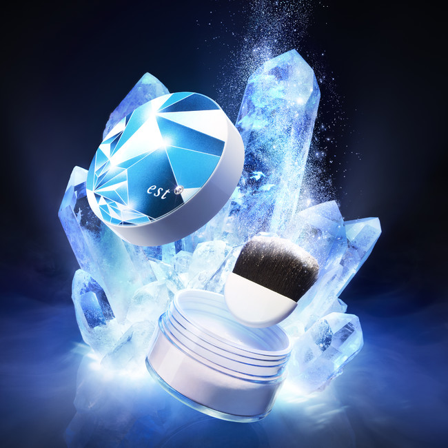 毎年人気の限定ひんやりおしろい「エスト スプラッシュ ルースパウダー