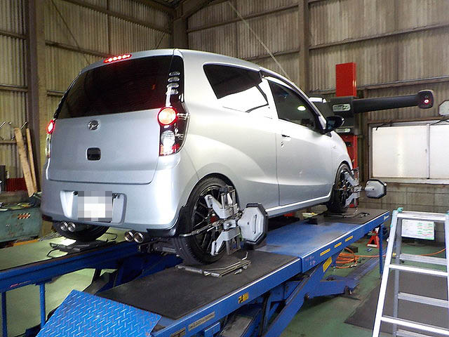 L275V ミラ TEIN車高調に交換 四輪アライメント ｜ 持ち込み取付専門