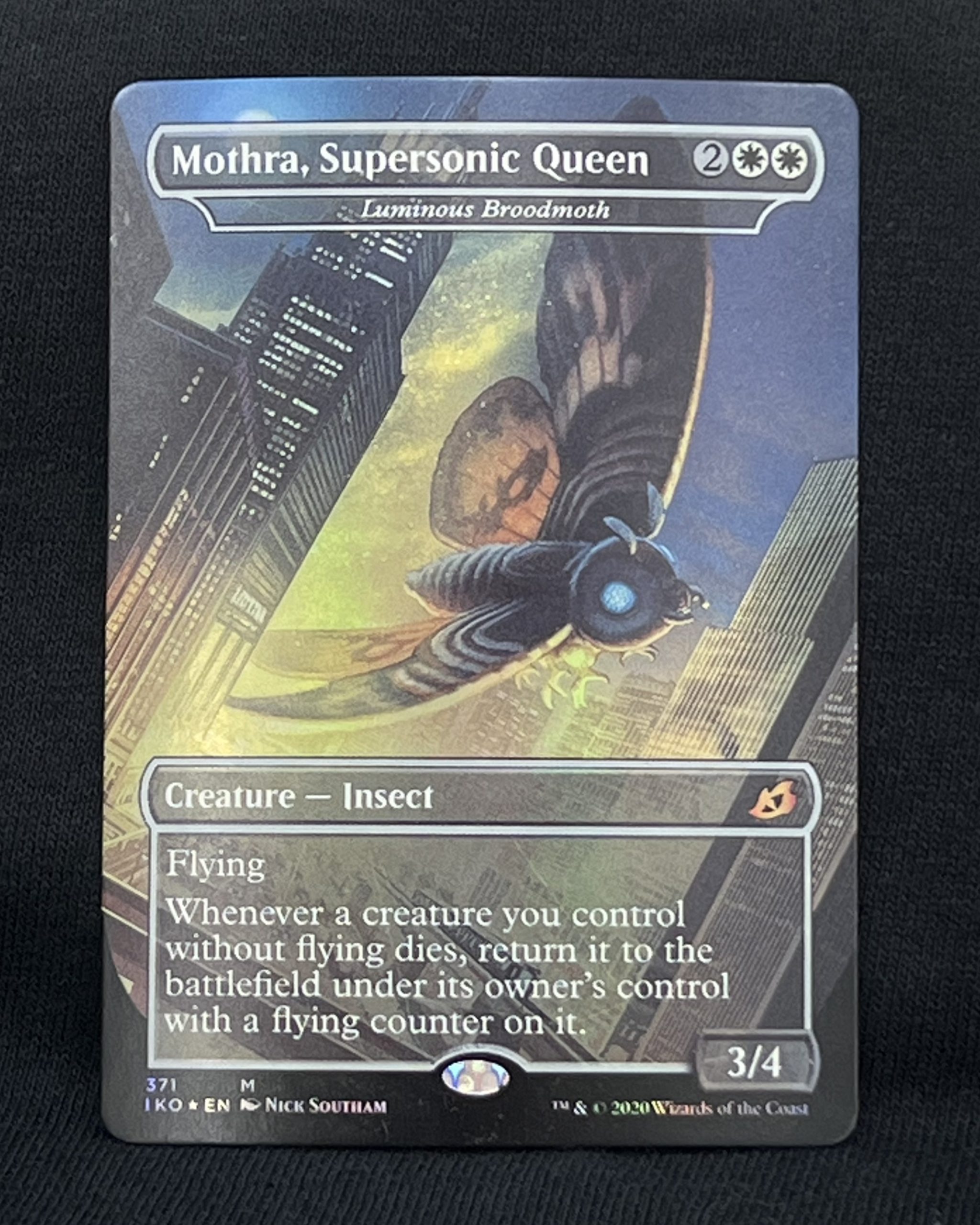 Mothra, Supersonic Queen (FOIL) - MTG Proxy Luminous Broodmoth