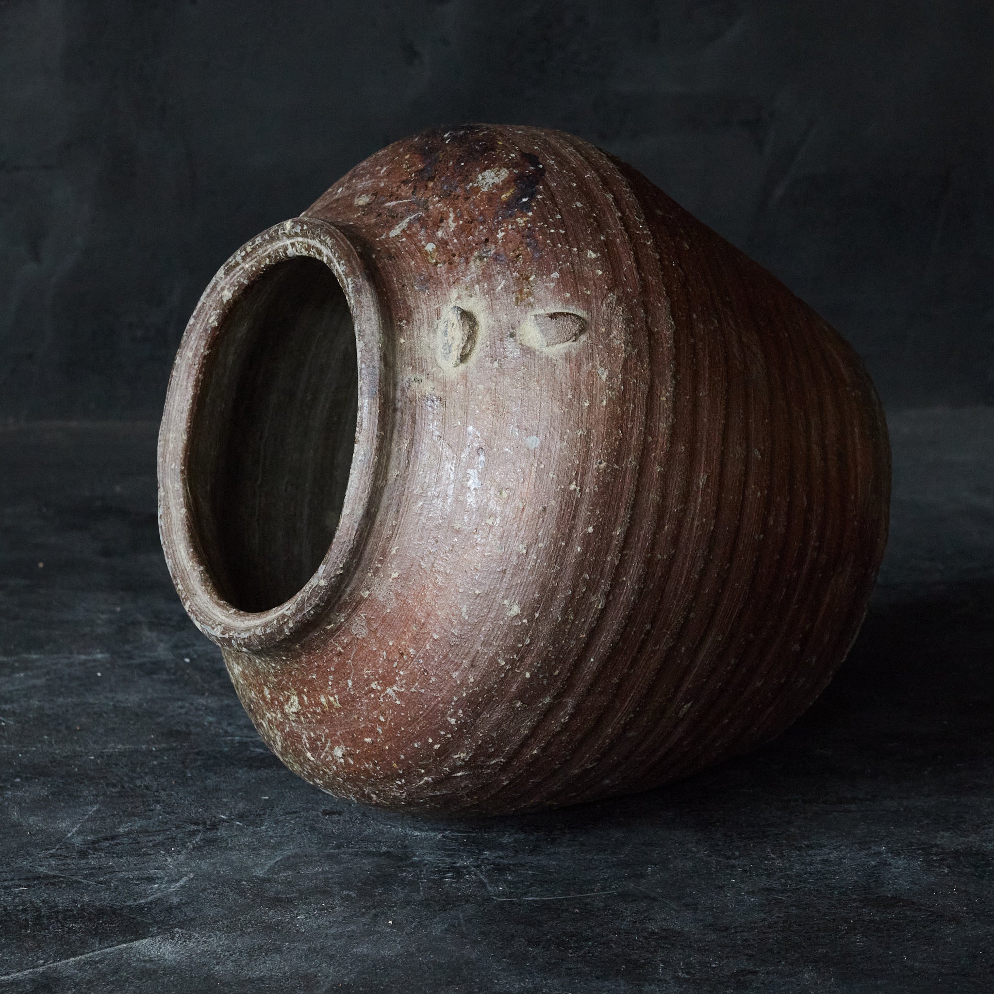 室町時代 古備前 壺（1336–1573 CE） | 入蘆花（ロカニイル）