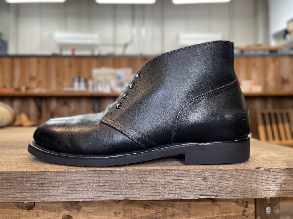 U.S.NAVY チャッカブーツを再生 - 靴修理RADIAN名古屋