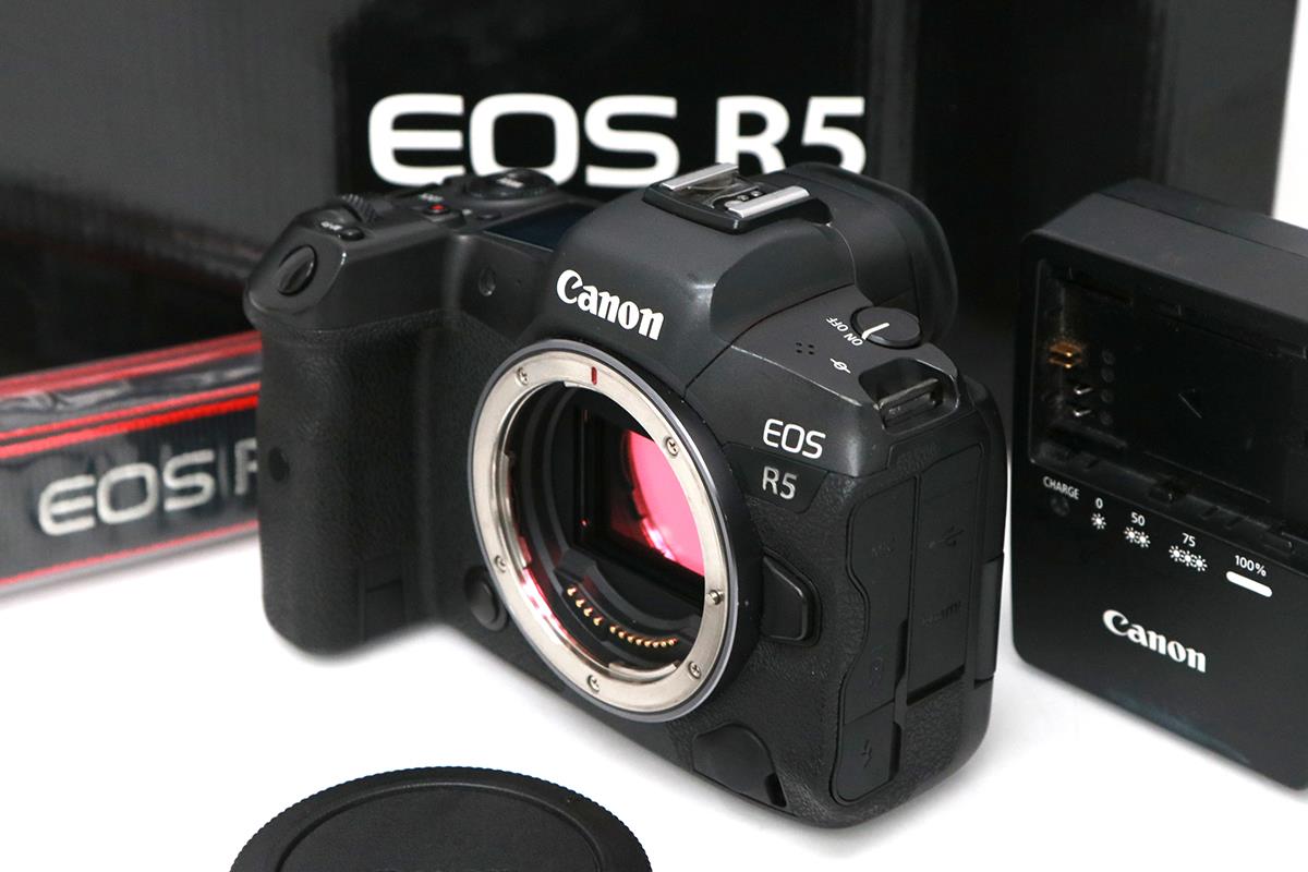 デジタルカメラ Canon EOS KissX6i EF-S 18-135 IS STM Kit デジタル