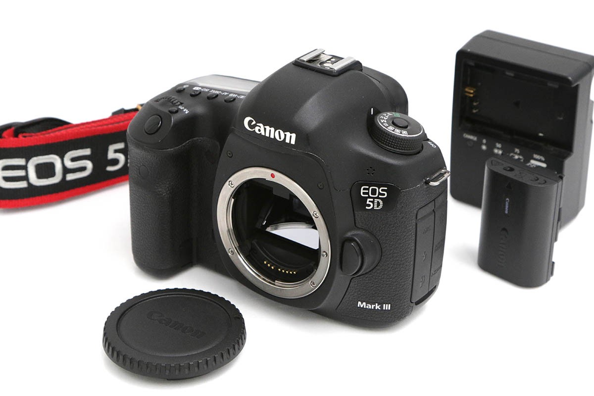 Canon EOS 5D Mark III ボディ
