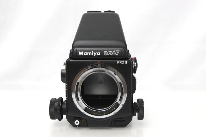 RZ67 Pro II ボディ+AEプリズムファインダー+フィルムバック γA1280