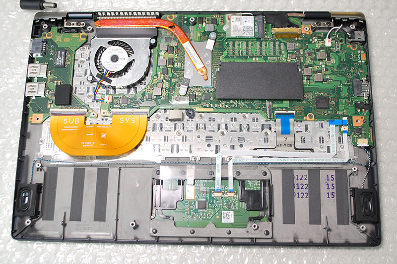 dynabook G83/M G83/DN G83/FR G83/FP などキーボードケーブルを入れ