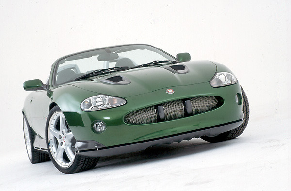 007ボンドカー ジャガー XKRロードスター 007ボンドカー ジャガー XKR