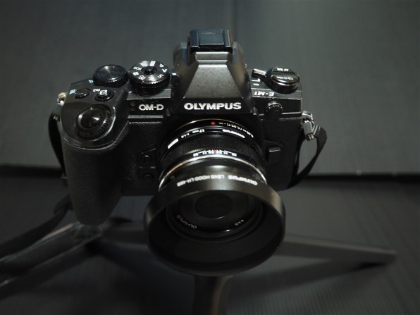オリンパス OLYMPUS PEN Lite E-PL7 14-42mm EZレンズキット [シルバー