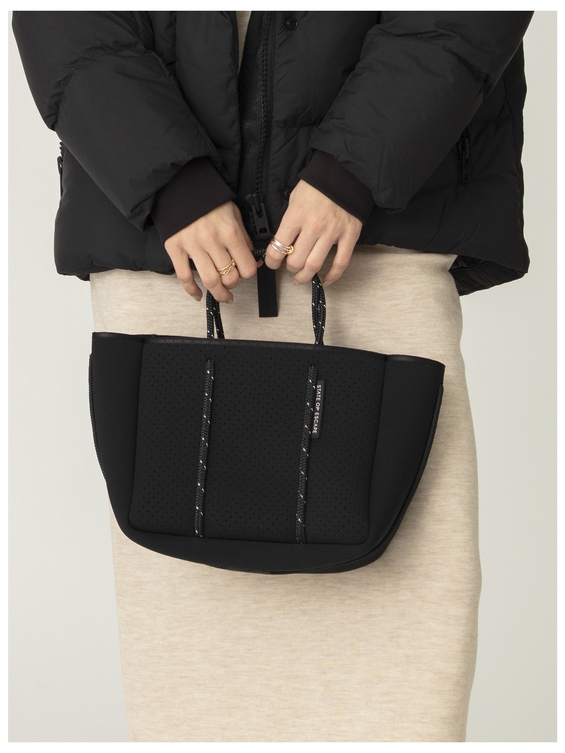 プティエスケープ（ブラックハイライト）｜STATE OF ESCAPE(ステート