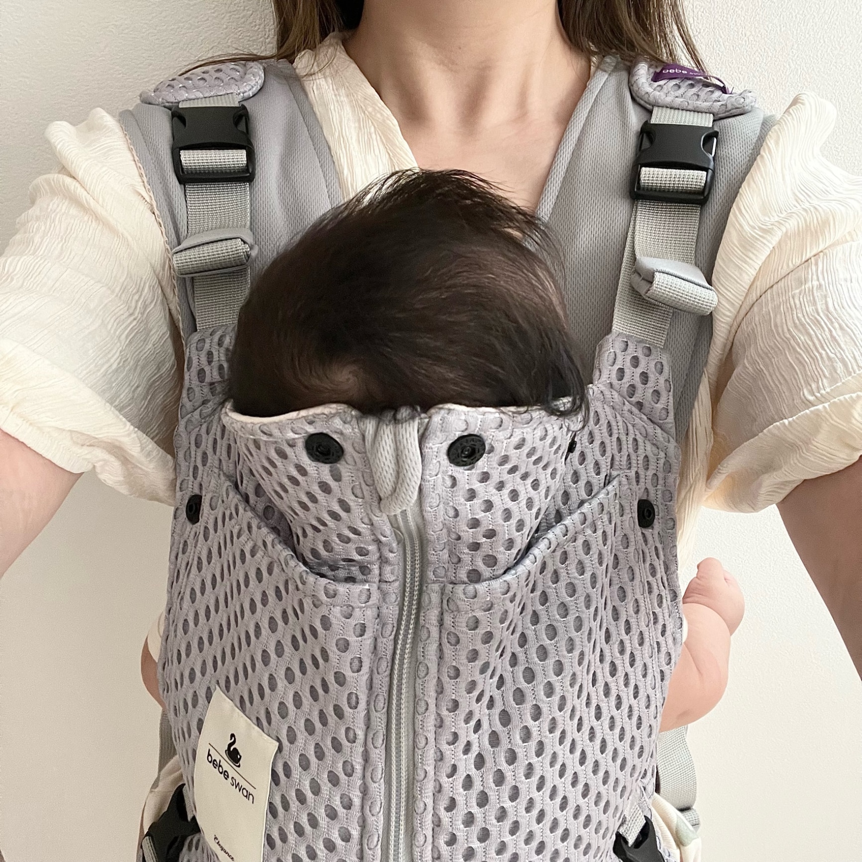公式 楽天1位】ベスト抱っこ紐 抱っこ紐 べべスワン BTベスト抱っこ紐