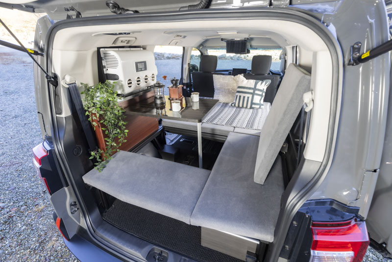 デリカMV（DELICA MV） Made byマウンテンビレッジ | キャンピングカー