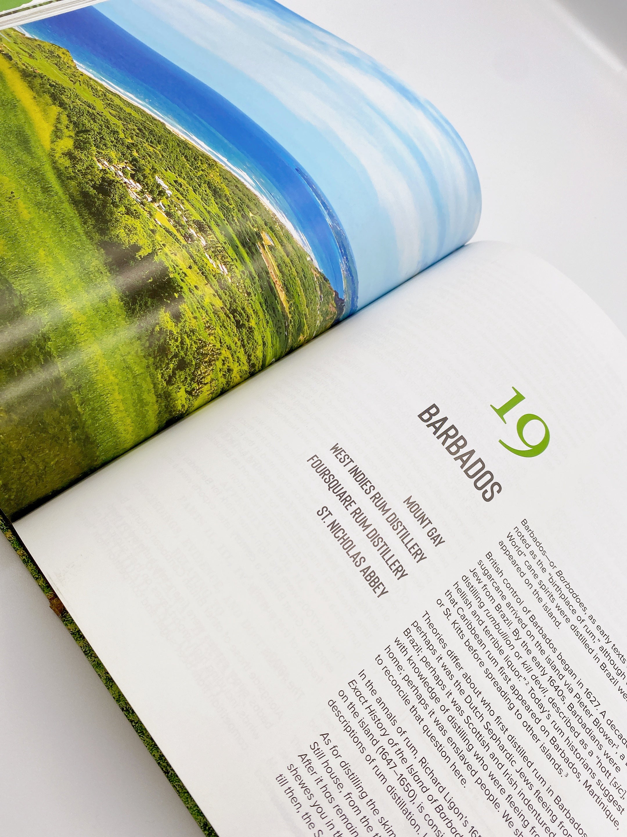 全850ページ・ラム愛好家必読書】モダン・カリビアン・ラム MODERN