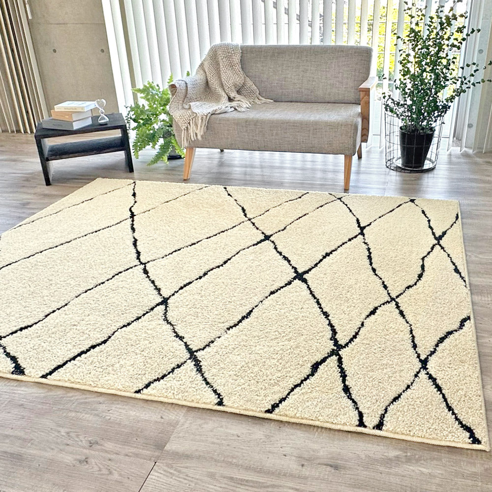 日本製 タフトラグ スティッカ ダイヤ柄 0.7～3畳｜手洗いOK 床暖房