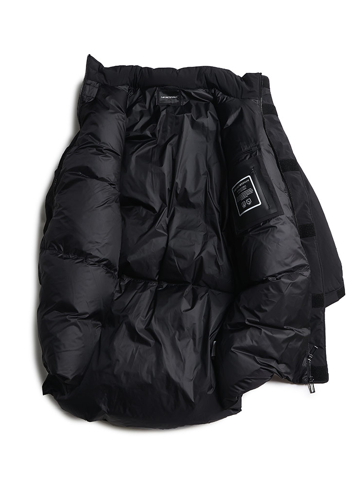 EMPORIO ARMANI (エンポリオ アルマーニ) フード収納 フルジップ