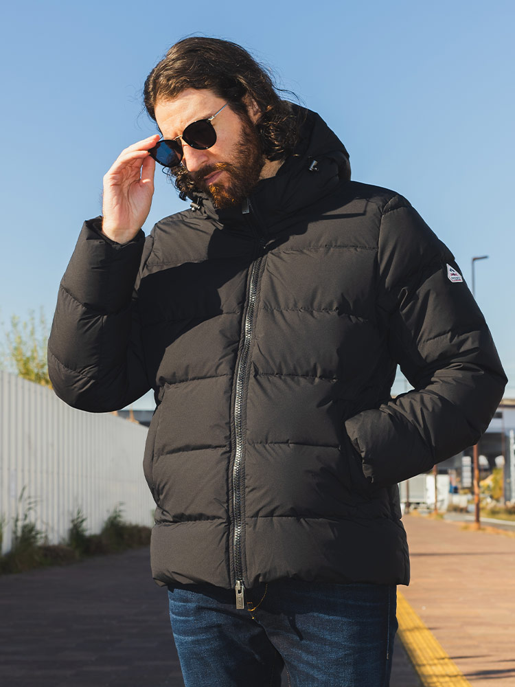 PYRENEX (ピレネックス) フード着脱 ショートダウンジャケット