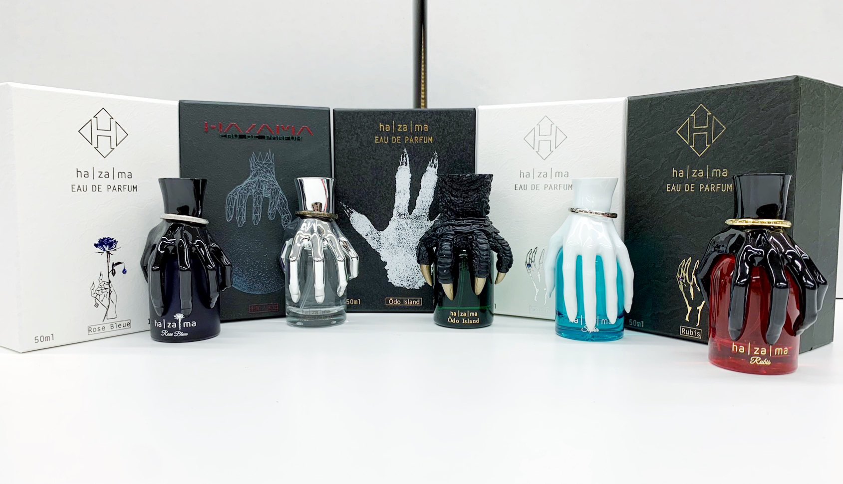 hazama香水の香りや値段は？似た香りや人気の理由や感想・口コミや男性