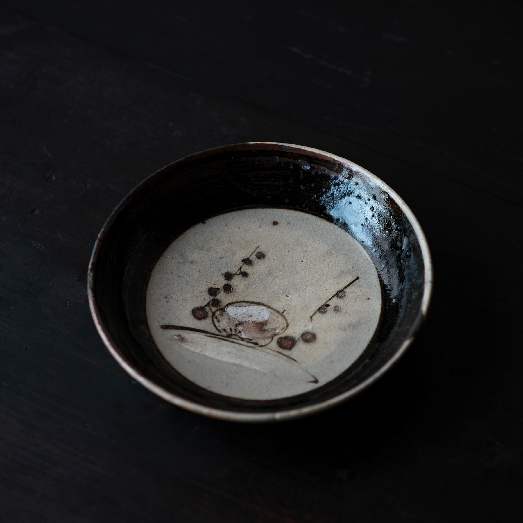 瀬戸 太白手 鉄絵梅文皿 | 骨董と詩学 Antique & Poetics | 蛇韻律