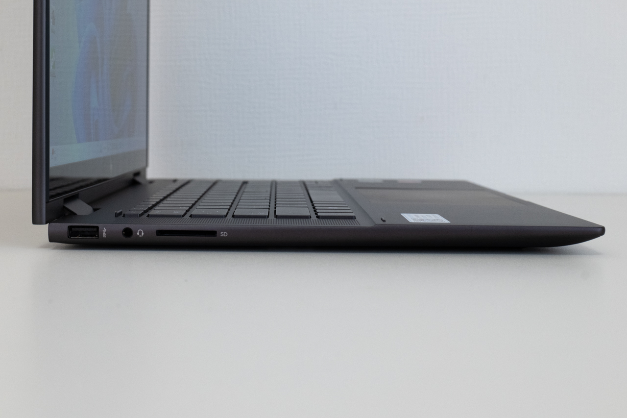 HP ENVY x360 15-ey0001AUの実機レビュー：メリット・デメリットと評価