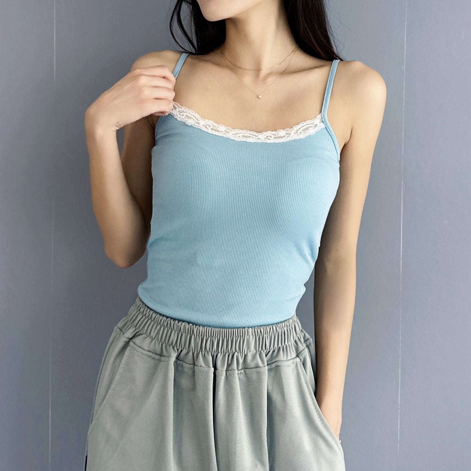 レースキャミソール 9001159 – Silly