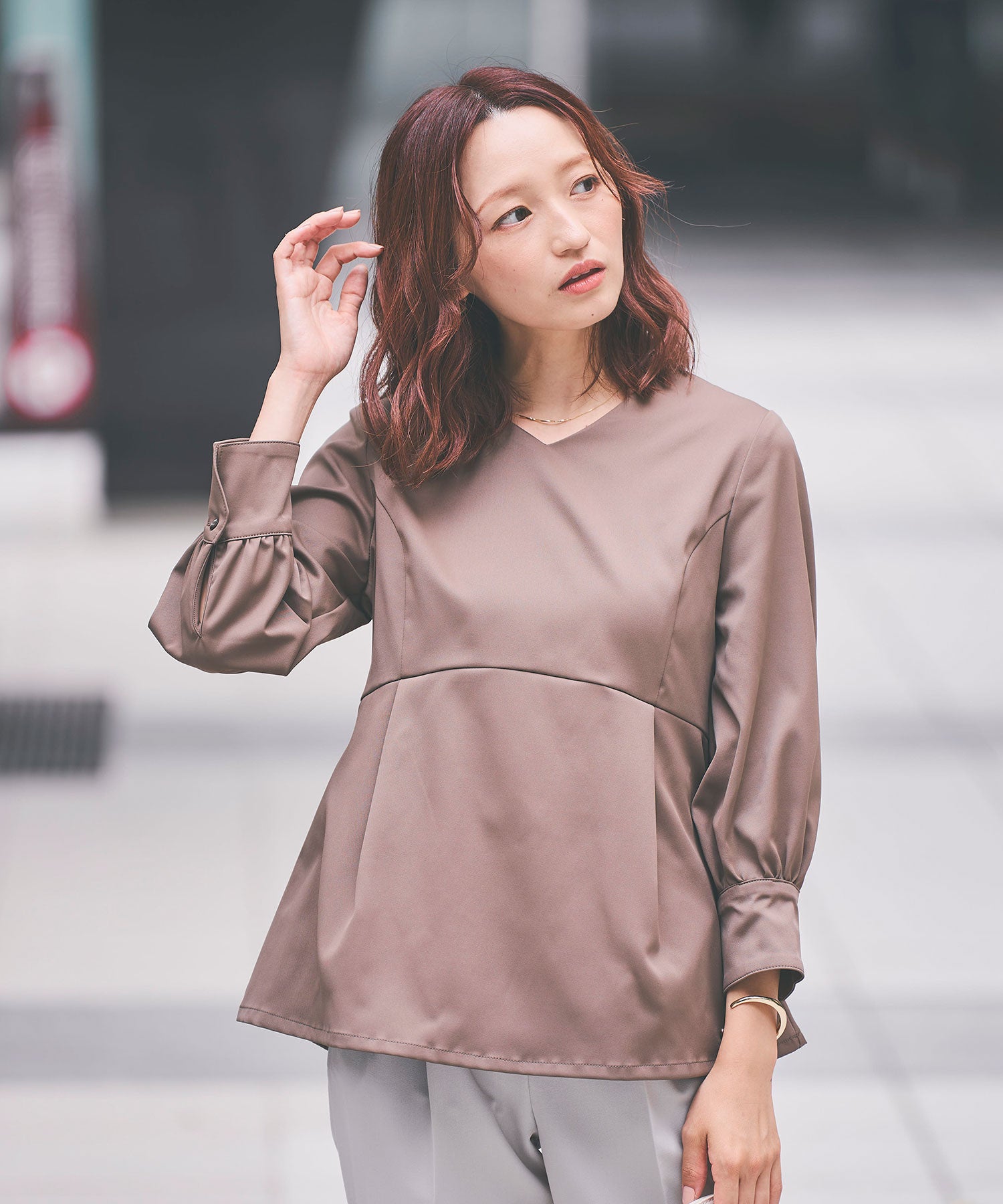 イージーケア】 マットサテンペプラムブラウス – Sirin Online Store