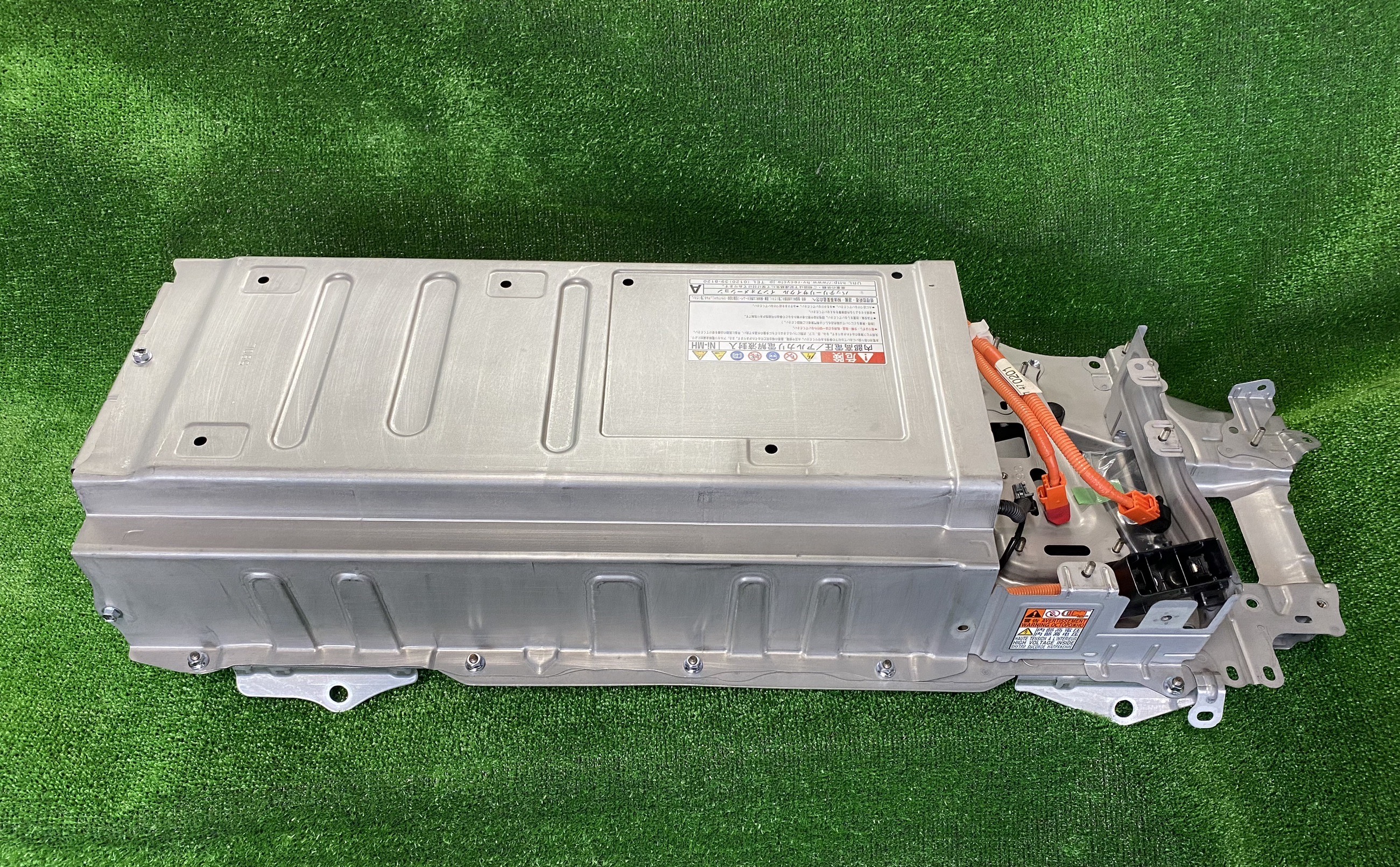 楽天市場】国内生産 リビルトハイブリッドバッテリー トヨタ プリウス