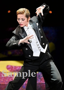 朝美絢 舞台写真／雪組宝塚バウホール公演『ほんものの魔法使』(舞台