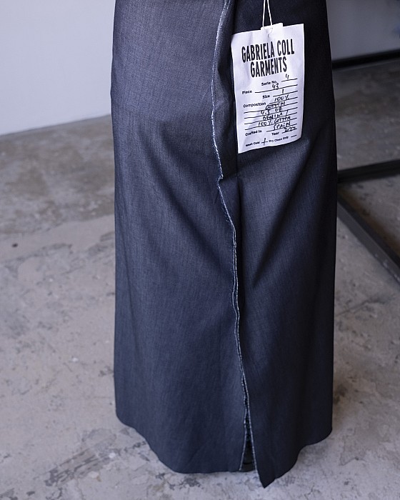 VONIQUE / GABRIELA COLL GARMENTS/ ULTRA FINE DENIM SKIRT