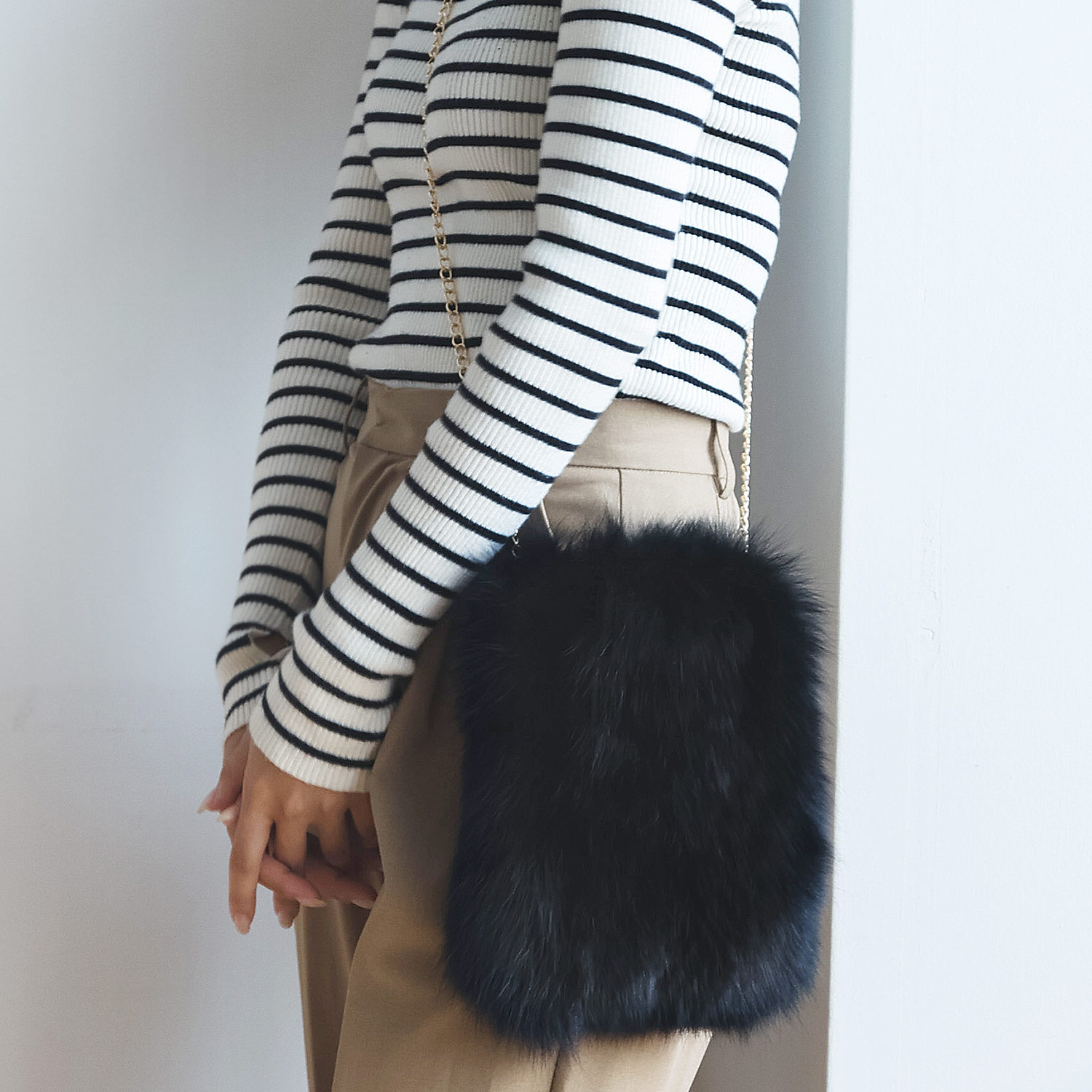 sankyo shokai（三京商会） ＜爆買＞ファーバッグ ショルダー チェーン