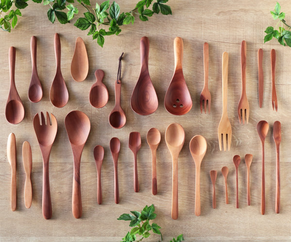 サーバースプーン WOODN 23cm 取り分けスプーン スプーン 天然木 木製