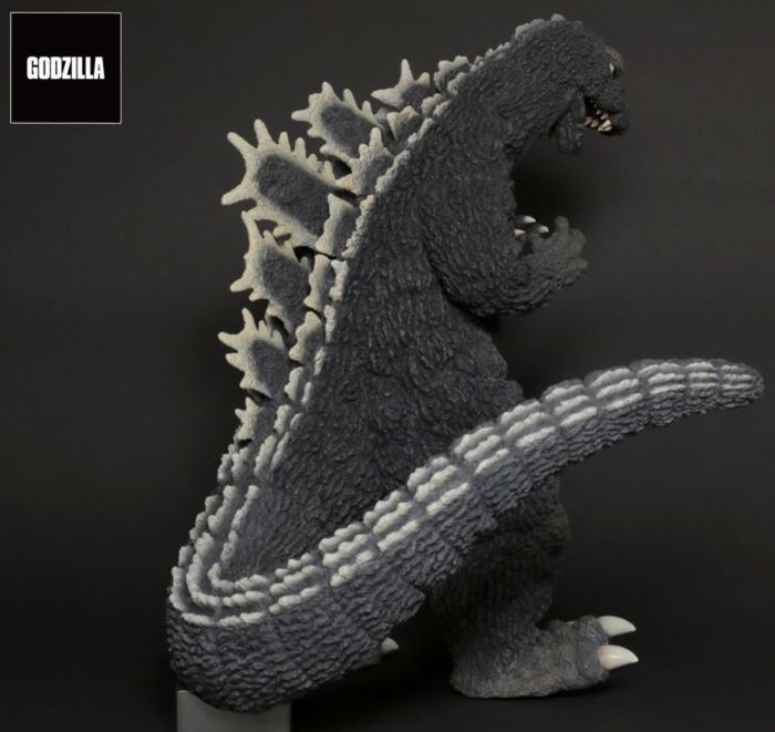 エクスプラスの［ギガンティクシリーズ］の「ゴジラ(1964)」が「発光