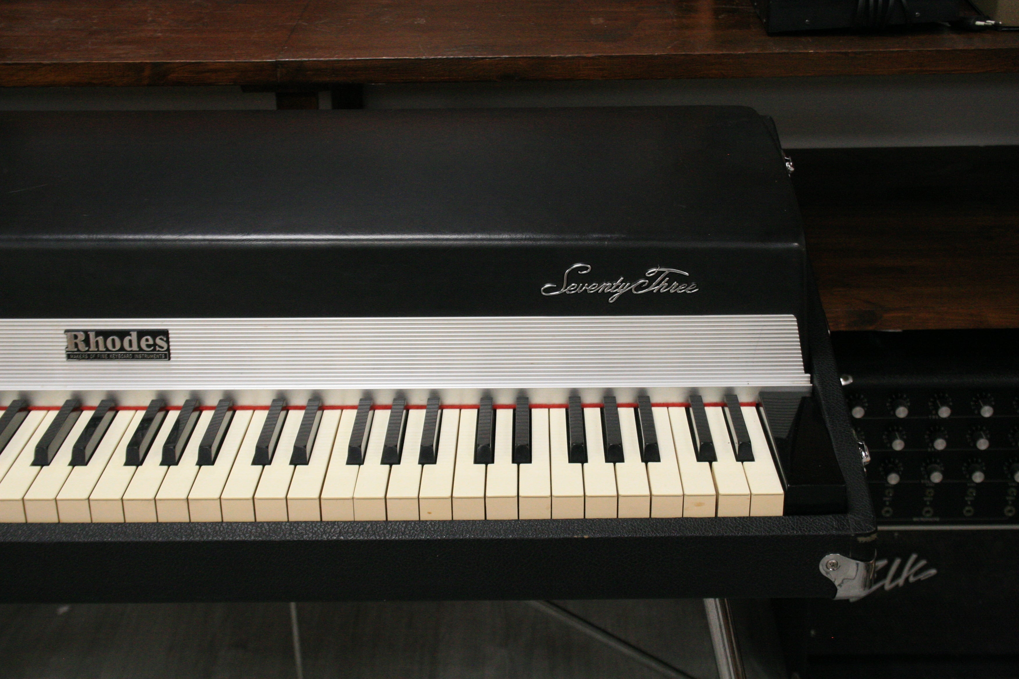 Fender) Rhodes Mk1 Stage 73 (Seventy Three) FOR SALE – Soundgas