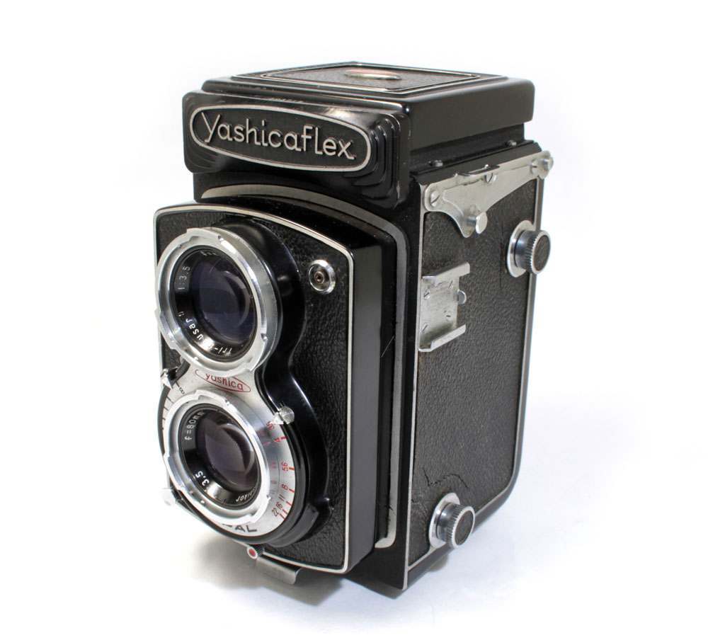ヤシカ YASHICA Yashica-A 二眼カメラ 元箱・カメラケース付き 2026年