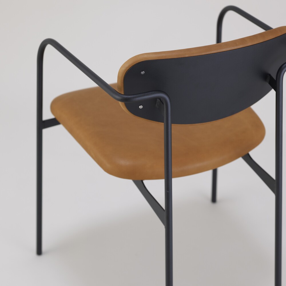 Crankアームチェア BLACK | SUGIYAMA | Japanese Minimalist Solid