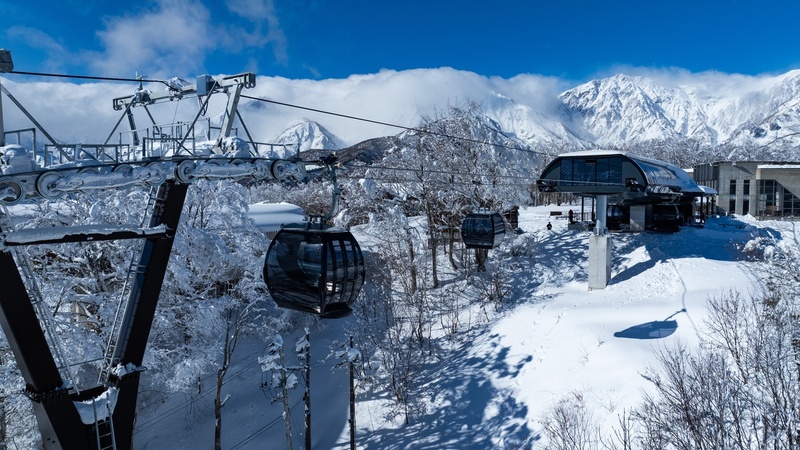 長野駅出発 バスで行く 白馬岩岳スノーフィールドリフト券付日帰り