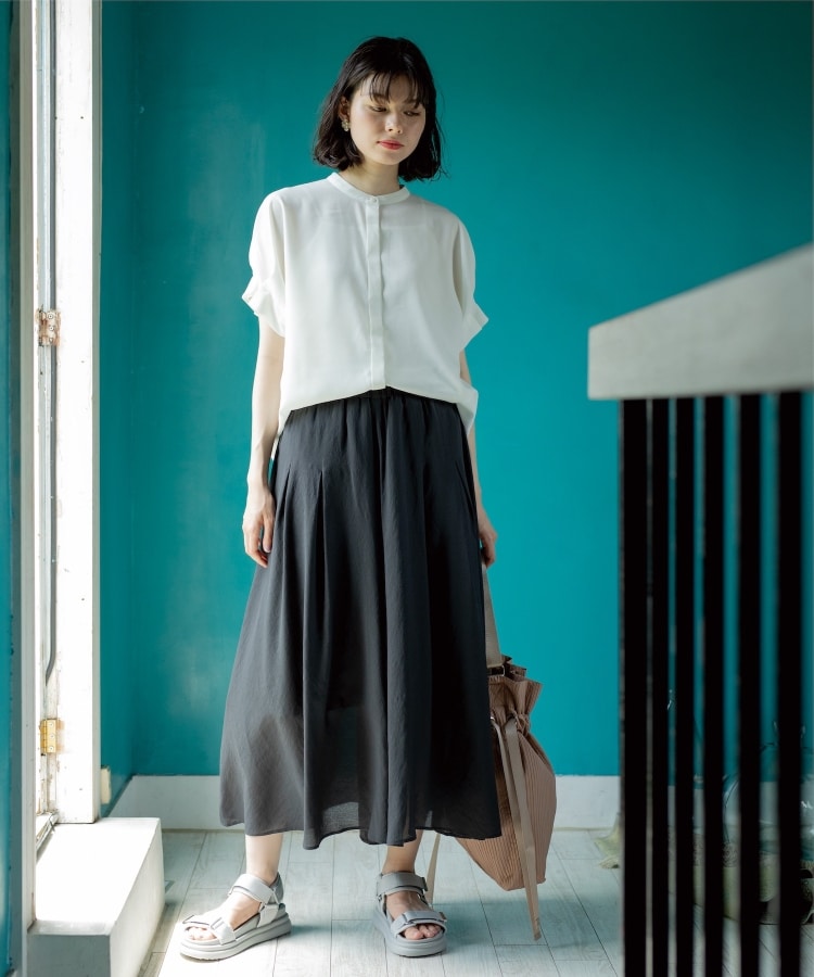 ディークの水色のドット模様ガウチョパンツディークの水色のドット模様