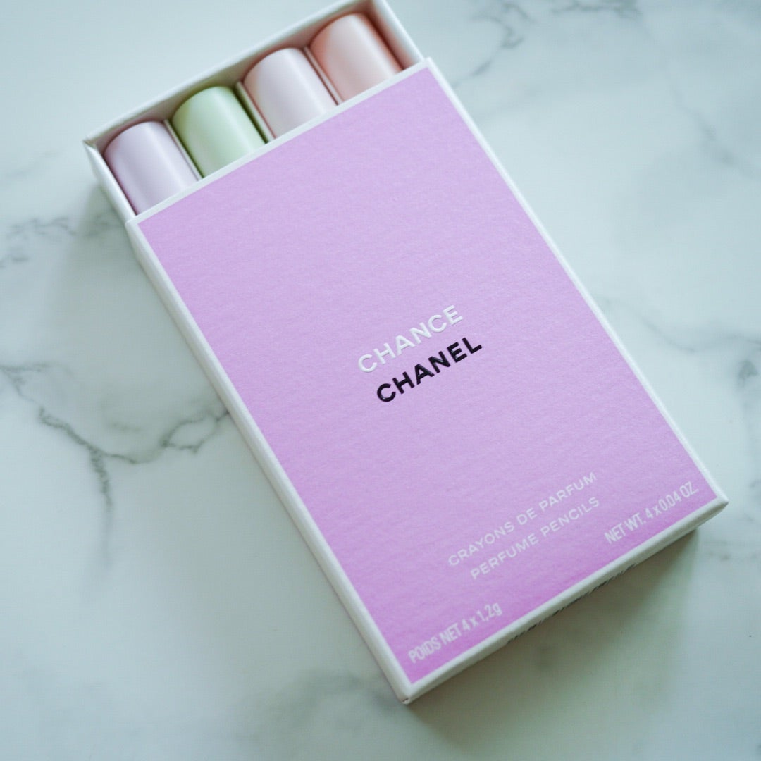 高コスパ！CHANELの人気香水「チャンス」がクレヨンタイプで4本セット1