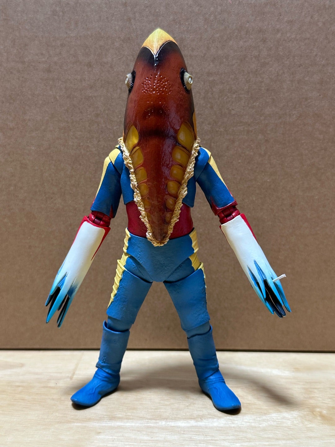 S.H.フィギュアーツ メトロン星人 狙われた街Ver | 怪獣玩具に魅せられて