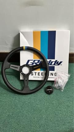 TRUST GReddy ステアリング 34パイ（MOMOピッチ） - メルカリ