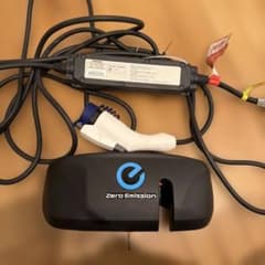 Nissan ゼロエミッション充電器 29690 3NK5E - メルカリ