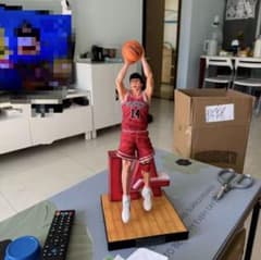 m52418780287_1.jpg?1716705246