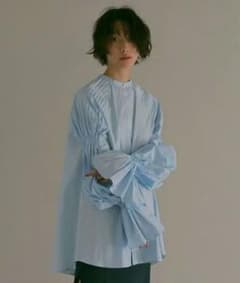 ETRE TOKYOキャンディースリーブタックシャツ - メルカリ