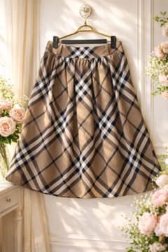 極美品】バーバリー38 ノバチェックフレアスカート - メルカリ