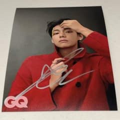 Vテテ(BTS) 直筆サイン 2Lサイズ スチール写真 - メルカリ