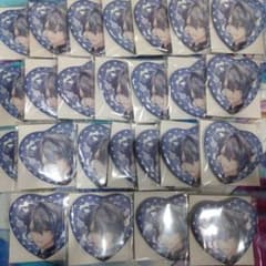 桜*様 【Prism Heart June Bride】ランダムハート型缶バッジ - メルカリ