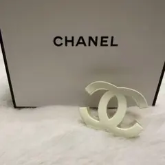 2026年最新】chanel コサージュの人気アイテム - メルカリ