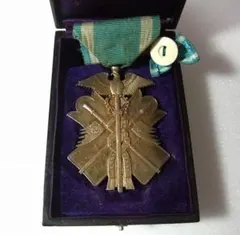 2026年最新】功五級金鵄勲章の人気アイテム - メルカリ