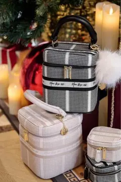 2026年最新】hlt jacquard vanity bag silverの人気アイテム - メルカリ